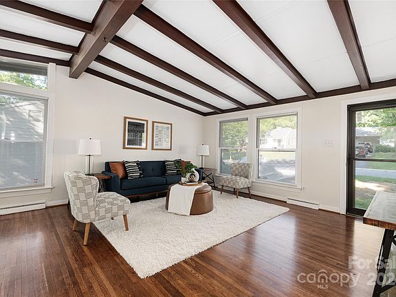 4th image of 3715 Glenville Ave