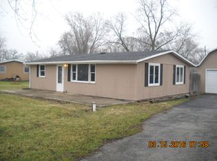 12731 Whitcomb St, Crown Point, IN 46307