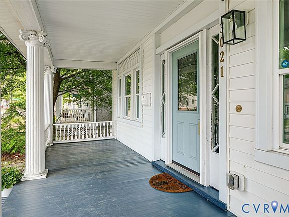 3rd image of 3021 North Ave