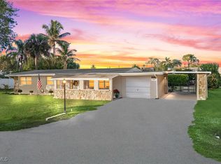 2249 Ephraim Ave, Fort Myers, FL 33907