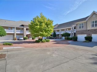 8951 Rosalyn Glen Rd, Cornelius, NC 28031