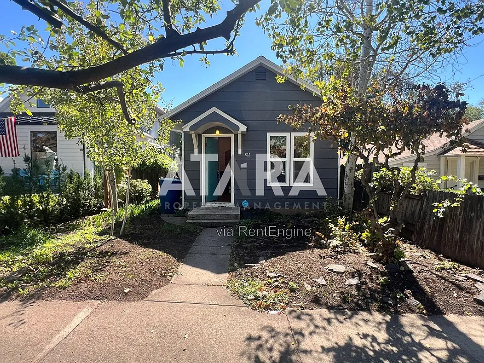 814 E Sherman Ave