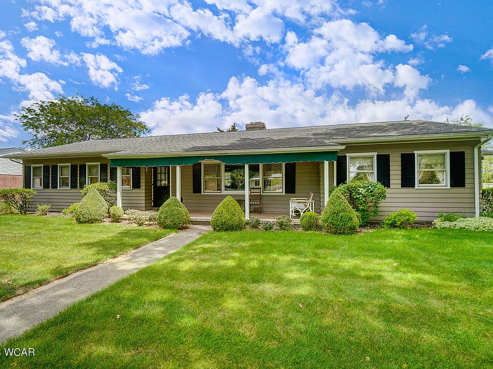 1st image of 1082 Rosemont Dr