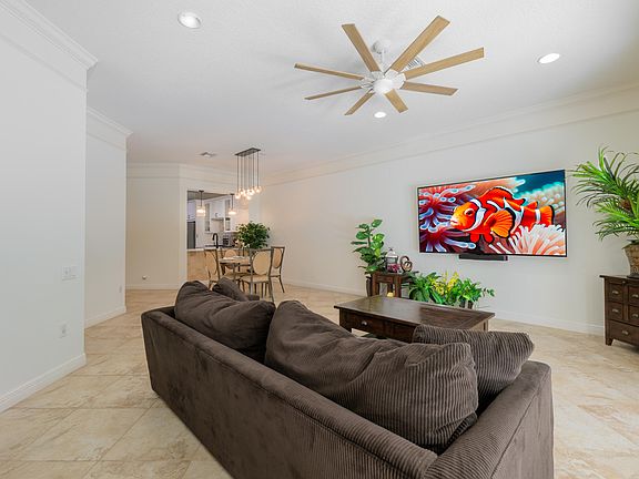 4th image of 742 Cable Beach Lane