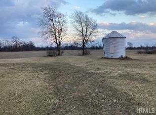 835 S Delaware County Rd, Parker City, IN 47368