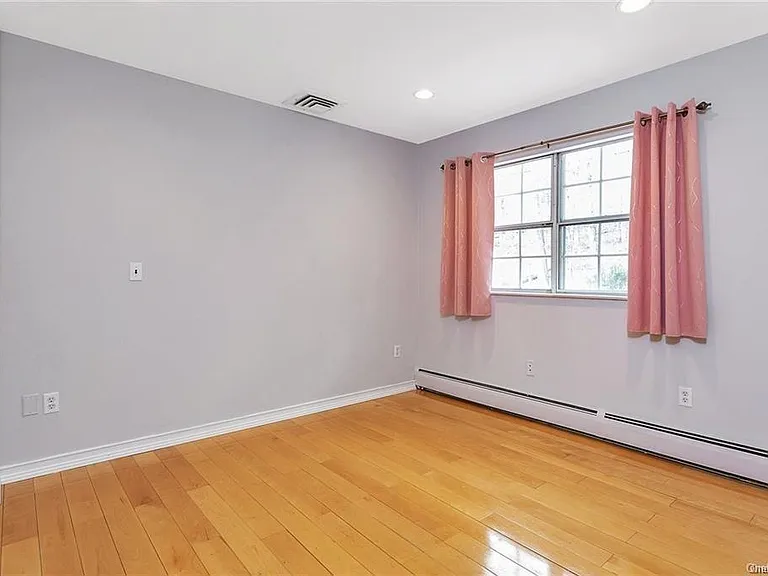 2185 Sultana Dr — Photo 27