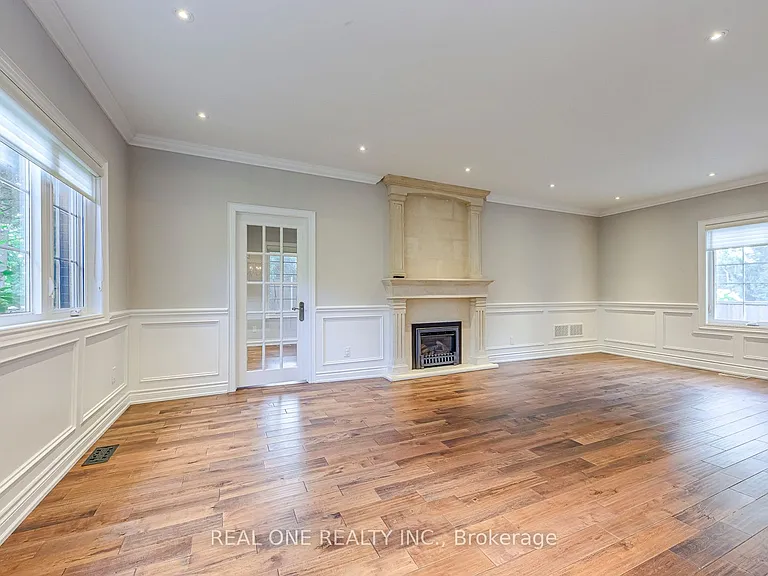308 Morrison Rd — Photo 8