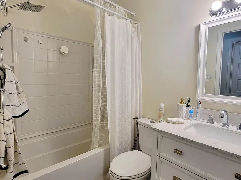 8614 Spruce Run Ct — Photo 15