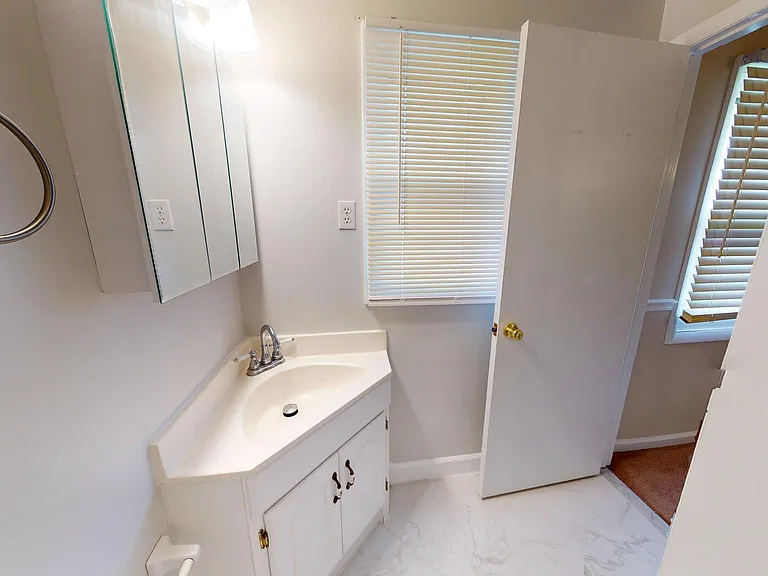 6103 Ronna Cir — Photo 33