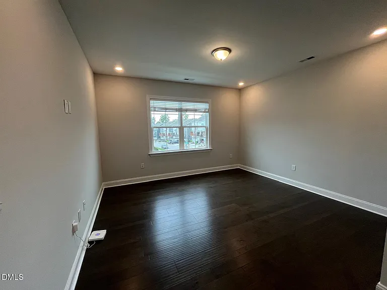 3011 Early Planting Ave — Photo 31