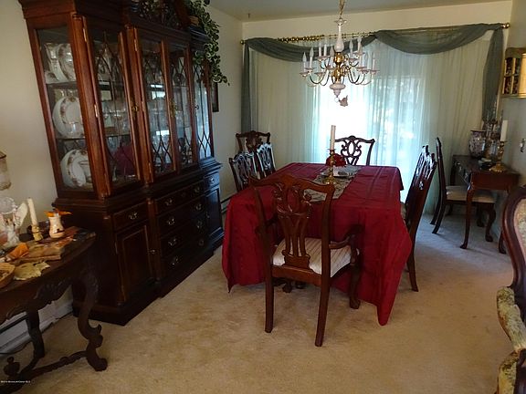 5th image of 13 Cranston Court