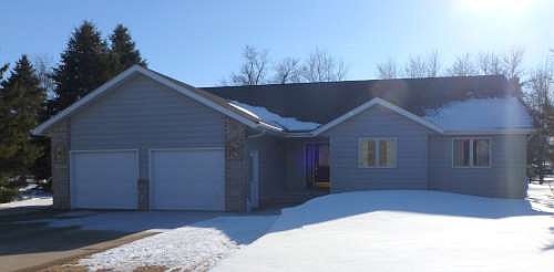 1815 Jamison Drive, Windom, Mn 56101