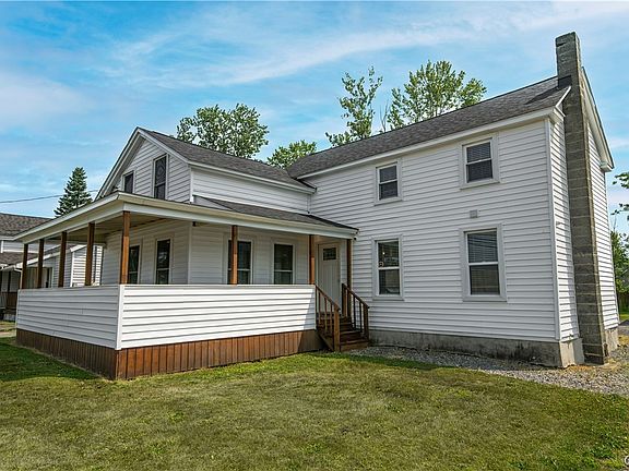 3rd image of 4868 Clinton St