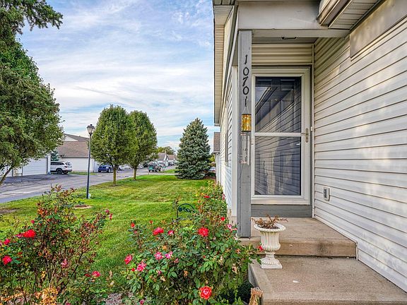 3rd image of 1070 Watkins Glen Ct