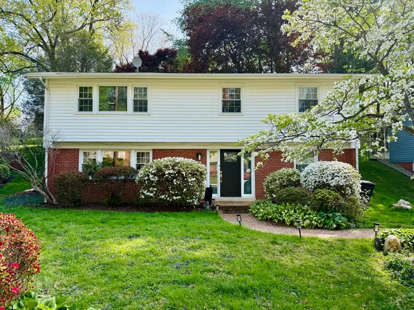 11408 Soward Dr, Kensington, MD 20895