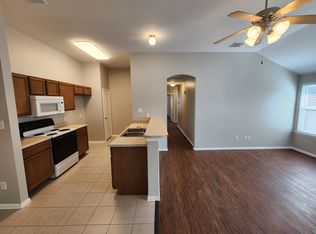 209 Deborah Ln #211, Crowley, TX 76036