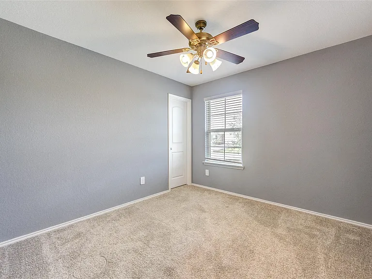 21315 Pine Mill Dr — Photo 28