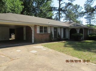 2704 Forsyth Ln, Montgomery, AL 36116