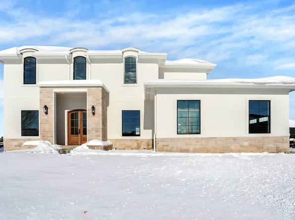 5336 Ashby Ct, Greenwood, IN 46143