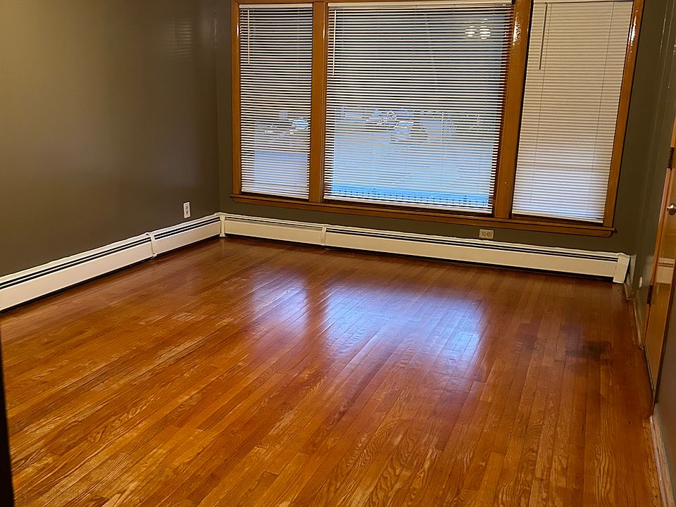 1st image of 5959 S Artesian Ave Unit 1