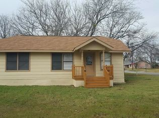 202 N 3rd St, Pflugerville, TX 78660