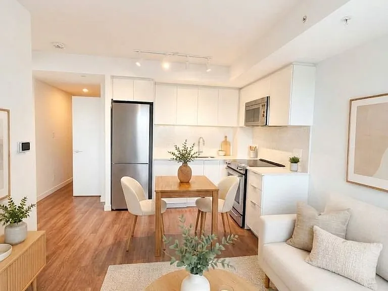30 Samuel Wood Way #1003 — Photo 2
