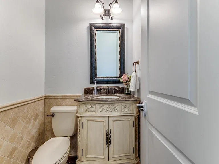7918 Bishop Rd — Photo 11