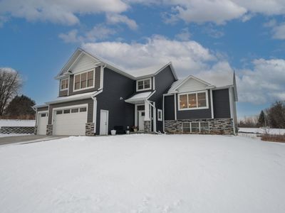 6453 Summit Pine Ln NW, Rochester, MN, 55901