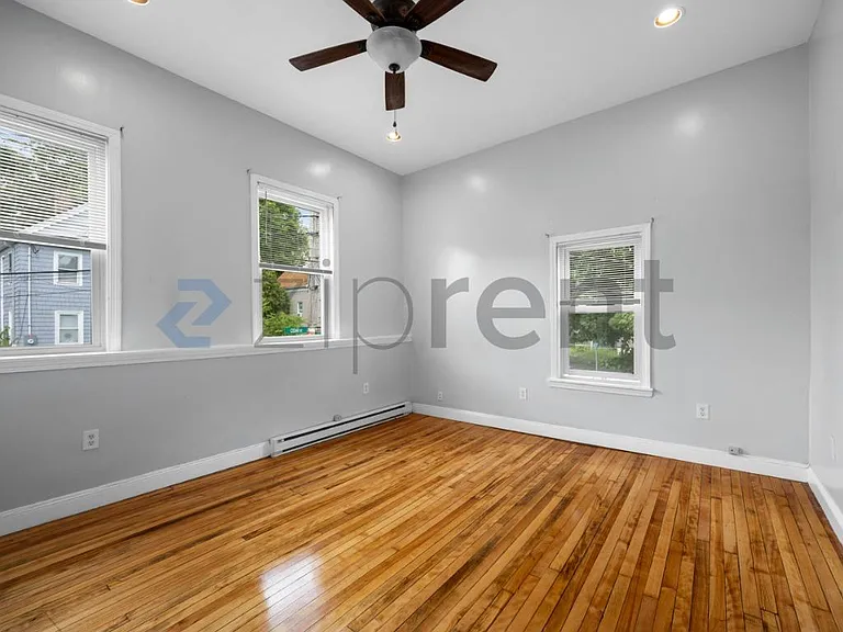 47 Cedar St #49 — Photo 12