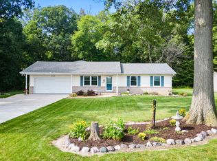 8723 Maples Rd, Fort Wayne, IN 46816