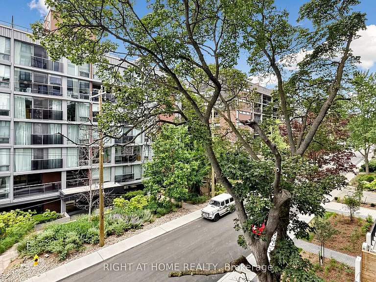 91 Montclair Ave #521 — Photo 39