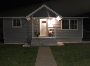 812 W 4th St, Grandview, WA
