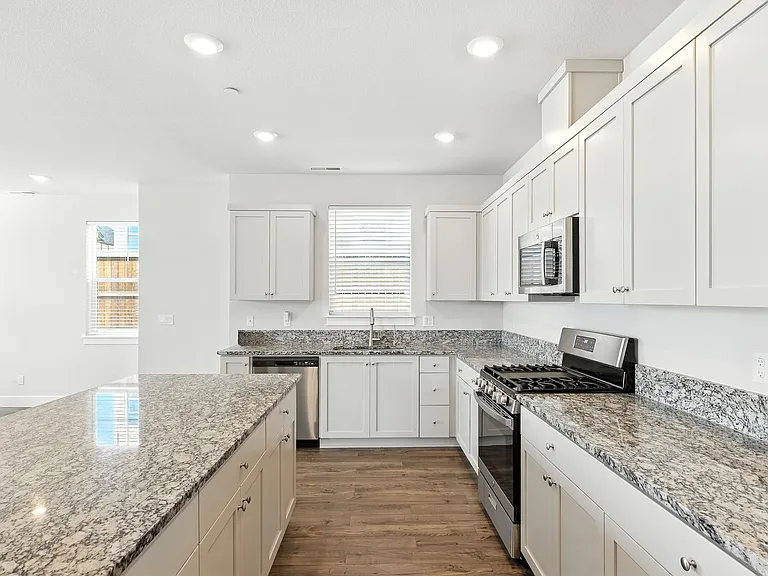 14398 SW 165th Ave — Photo 7