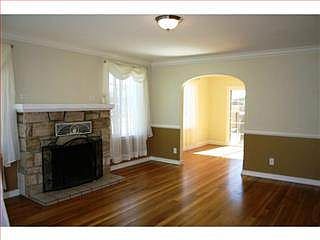2nd image of 325 Crescent Way