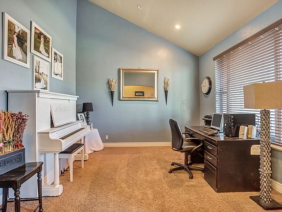 3rd image of 6337 W Heritage Hill Dr