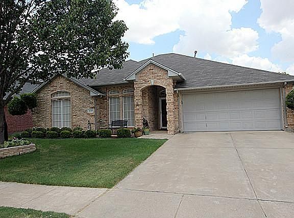 5th image of 3945 Wisteria Ln