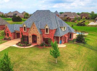 21942 White Pine Cir, Edmond, OK 73012