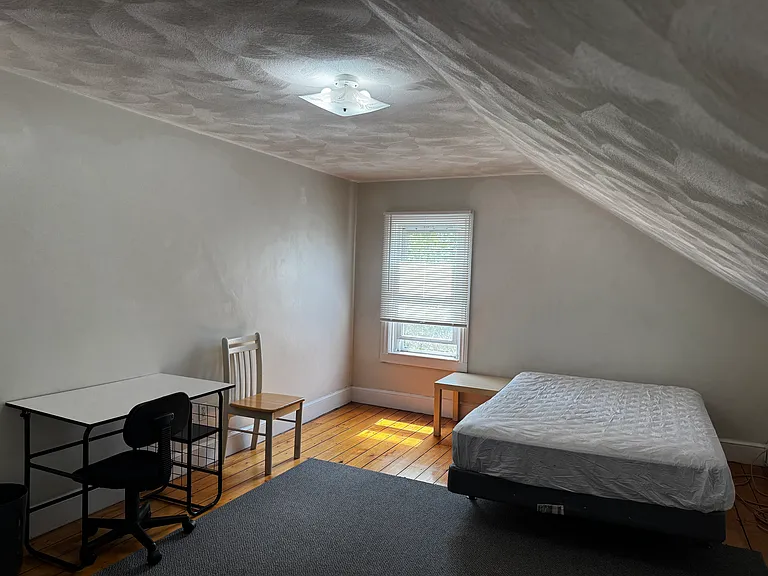 63 Kenyon St #3 — Photo 4