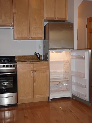 Rented by Beekman Street Realty | media 10