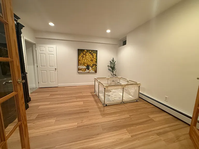 368 Hoyt St — Photo 62