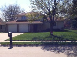 2324 S 138th St, Omaha, NE 68144