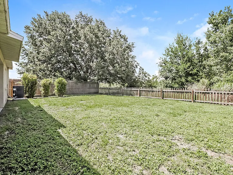 13340 Prestwick Dr — Photo 16