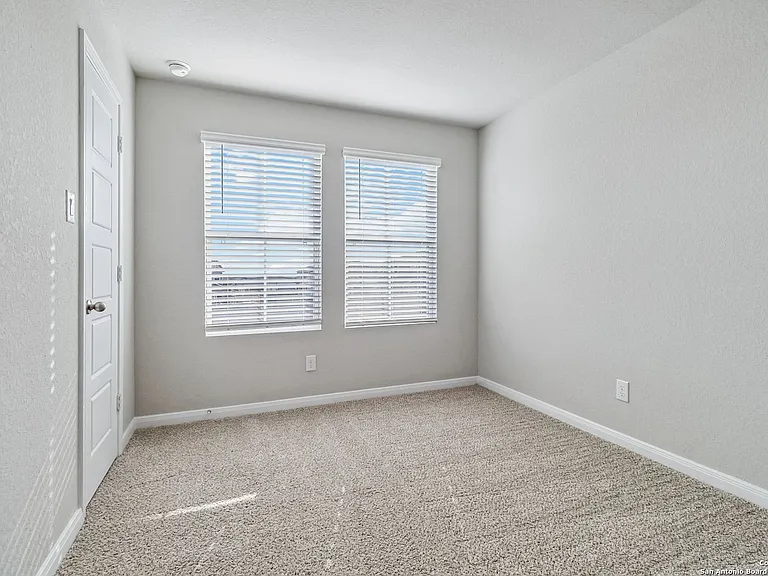 3908 Abbott Pass #101 — Photo 17