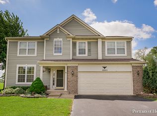 10045 Ashley Ct, Huntley, IL 60142
