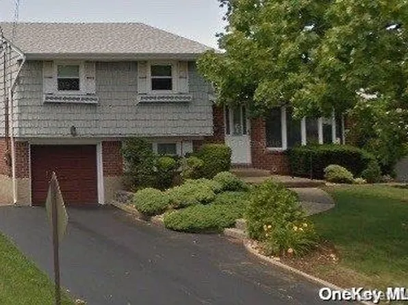 18 Cumberland Road, Jericho, NY 11753