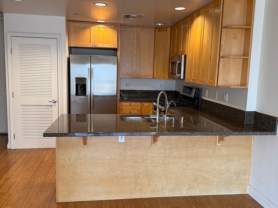 1st image of 3061 W 12th Pl Unit 303