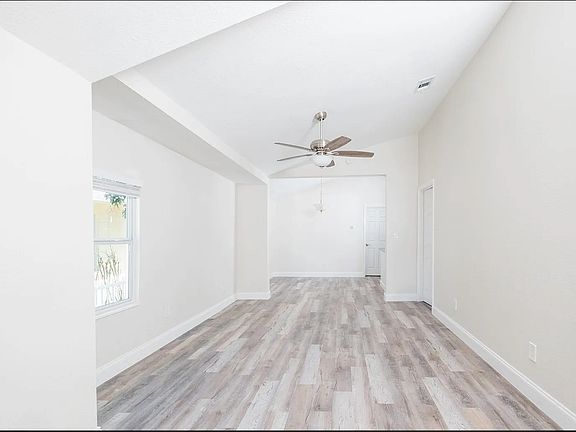 4th image of 1703 E New Orleans Ave
