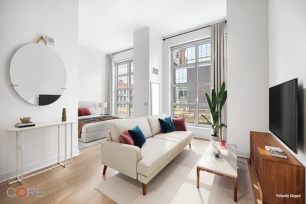 Rented by CORE | media 26