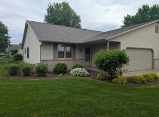 N9662 Emerald Ln, Appleton, WI 54915