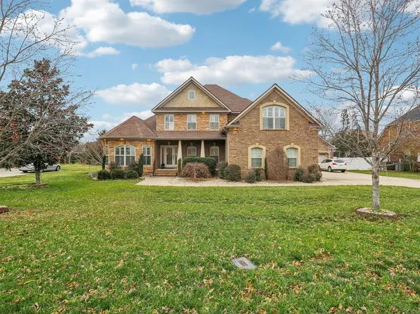 2715 Battleground Dr, Murfreesboro, TN 37129